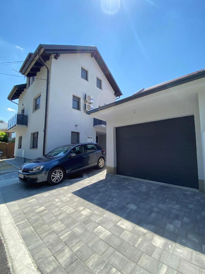 Apartment Silvia Zagreb Exterior photo